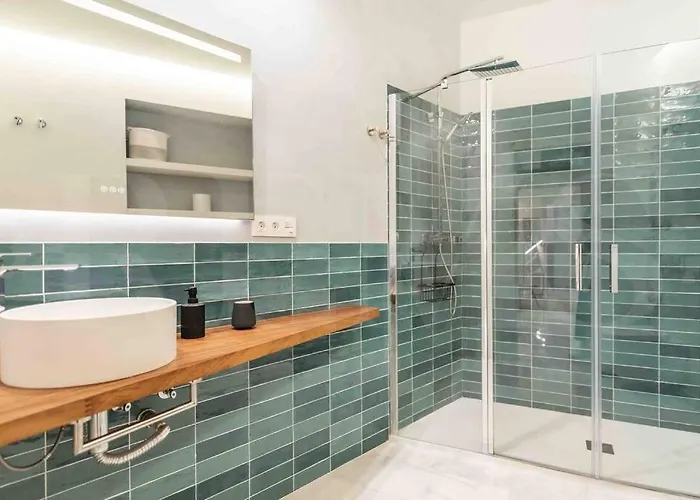 Apartment Luxurious In Center With Parking By Rems *