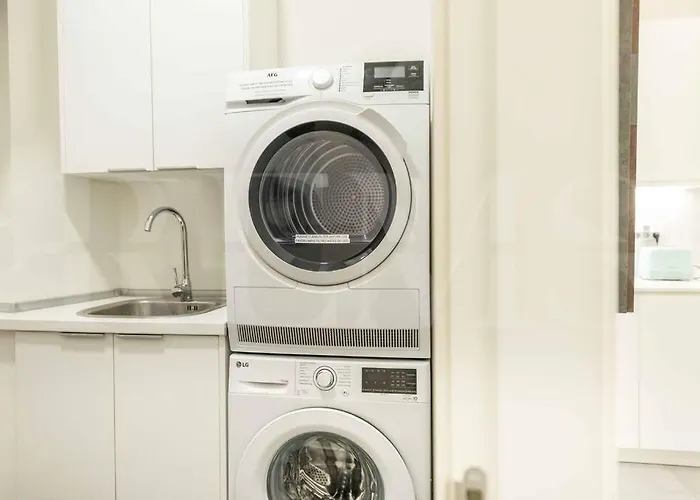 Apartment Luxurious In Center With Parking By Rems *