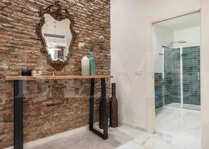 Apartment Luxurious In Center With Parking By Rems
