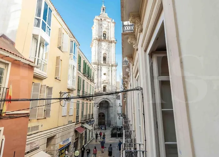 Apartment Luxurious In Center With Parking By Rems Málaga